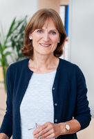 Ansprechpartner Frau Dr. Beate Brezan