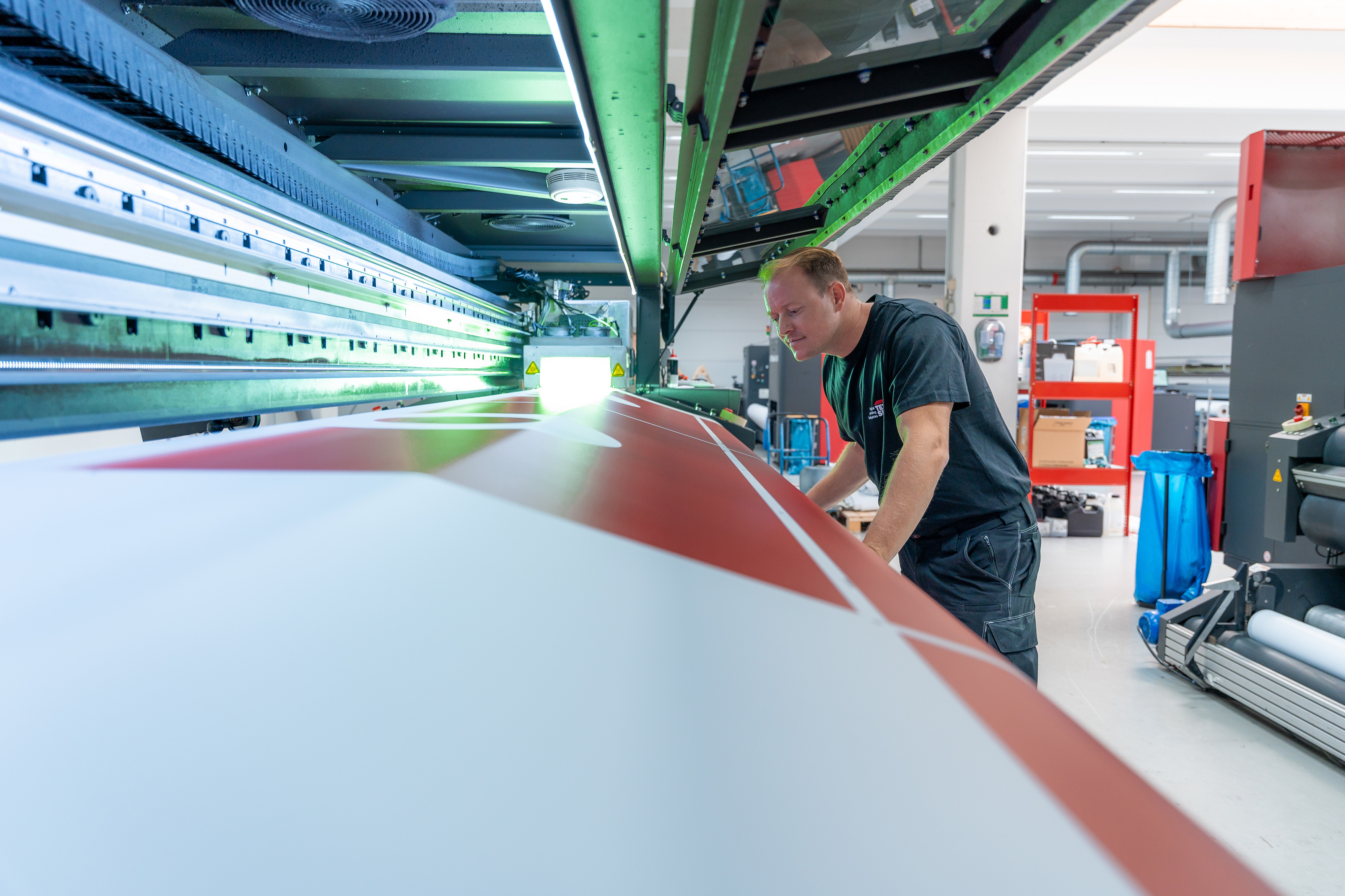 Bild zur Stelle Maschinenbediener im Bereich Druck (m/w/d) - großformatiger Digitaldruck